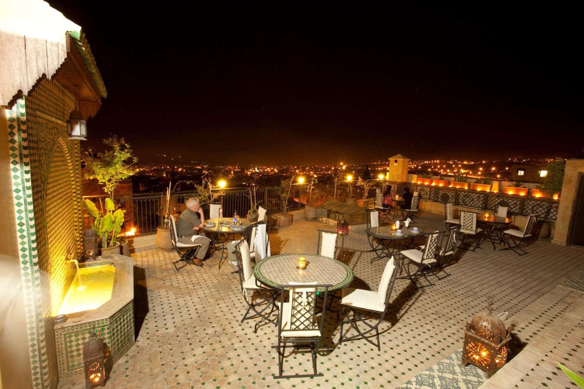 Riad Alya Fes Luaran gambar