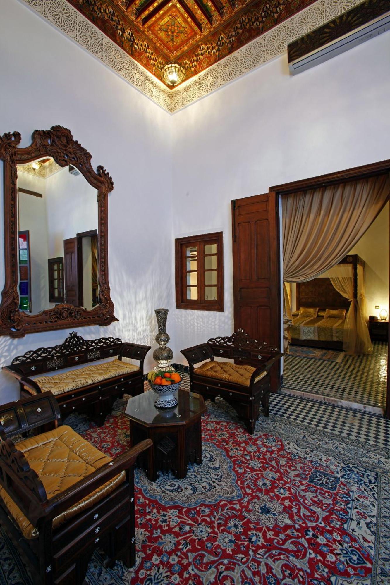 Riad Alya Fes Luaran gambar