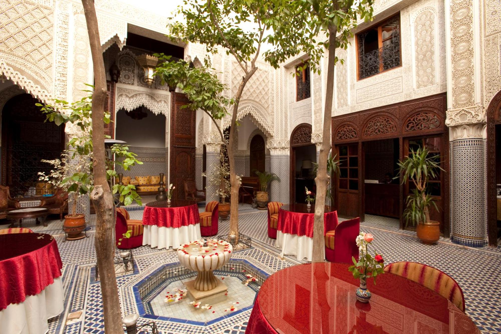 Riad Alya Fes Luaran gambar